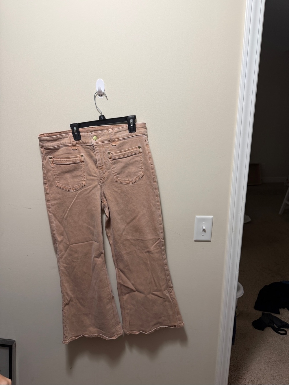 American Eagle Outfitters Wide-Leg Jeans in Dusty Rose